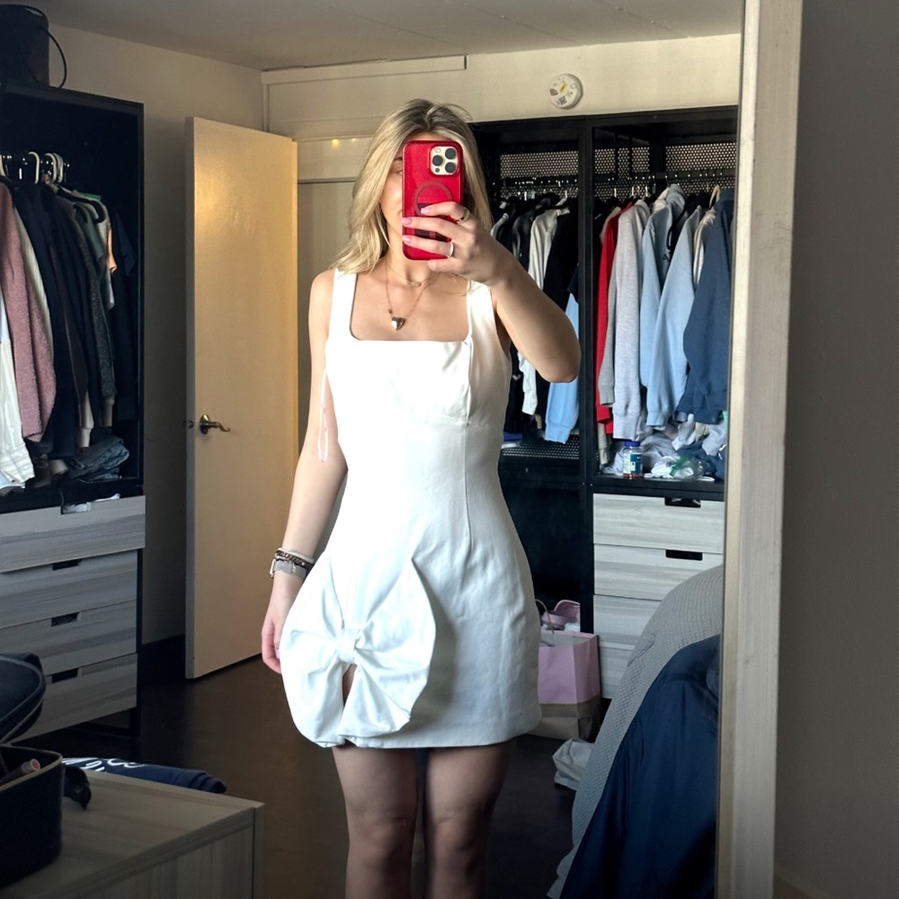 Elliatt Rays Dress - Picture 6 of 7